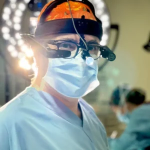 dr-goksel-rhinoplasty-surgery-operating-room